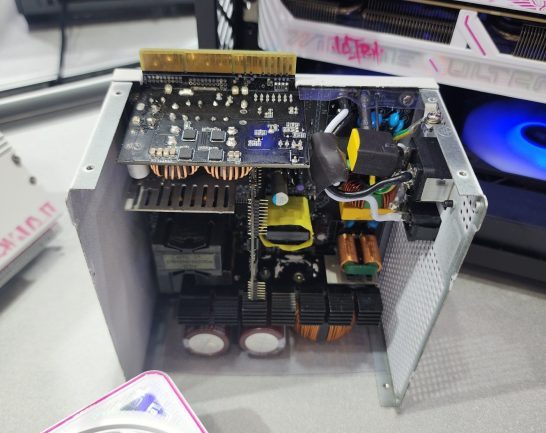 معرفی کارت گرافیک Colorful RTX 5080 نسخه DOOM