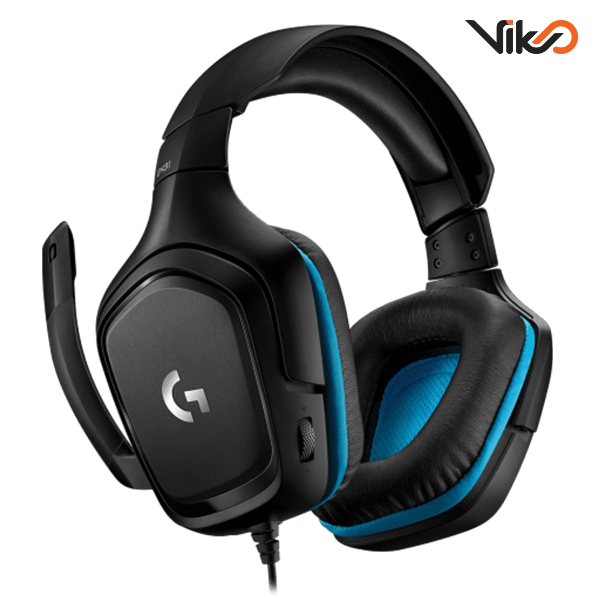 هدست Logitech G431 یکی از محصولات باکیفیت و اقتصادی لاجیتک است که برای گیمرها و کاربرانی طراحی شده که به دنبال تجربه صوتی باکیفیت با هزینه مناسب هستند. این هدست با رنگ مشکی و بدون نورپردازی RGB، ظاهری ساده و کاربردی ارائه می‌دهد. نوع اتصال باسیم با کابل 2 متری، اتصال پایدار و بدون تأخیر را تضمین می‌کند. با وزن سبک 280 گرم و ابعاد 172×81.7×182 میلی‌متر، این هدست برای استفاده طولانی‌مدت راحت است و فشار کمی به سر و گوش‌ها وارد می‌کند. کیفیت صدا و درایورها هدست G431 مجهز به درایورهای 50 میلی‌متری است که صدایی شفاف و قدرتمند تولید می‌کنند. فرکانس پاسخ‌دهی 20 هرتز تا 20 کیلوهرتز، طیف گسترده‌ای از صداهای بم تا زیر را پوشش می‌دهد و برای گیمینگ، موسیقی و تماشای فیلم مناسب است. حساسیت 107±3 دسی‌بل و امپدانس 39 اهم، خروجی صدای باکیفیتی را ارائه می‌دهند که جزئیات صوتی را به‌خوبی منتقل می‌کند. این ویژگی‌ها باعث می‌شوند G431 برای تجربه‌های صوتی فراگیر، به‌ویژه در بازی‌های رقابتی، عملکردی قابل اعتماد داشته باشد. میکروفون و ارتباطات این هدست دارای میکروفون Cardioid و Unidirectional است که صدایی واضح و دقیق برای مکالمات و گیمینگ آنلاین ارائه می‌دهد. فرکانس پاسخ‌دهی میکروفون از 100 هرتز تا 20 کیلوهرتز، کیفیت ضبط صدا را برای چت‌های تیمی یا استریم بهبود می‌بخشد. میکروفون قابل چرخش است و در صورت عدم نیاز، به‌راحتی کنار می‌رود. اتصال باسیم با کابل 2 متری، پایداری ارتباط را تضمین می‌کند و نیازی به نگرانی درباره شارژ یا قطعی سیگنال نیست. امکانات و کنترل‌ها هدست G431 مجهز به قابلیت کنترل صدا از روی دستگاه است که تنظیم بلندی صدا را در لحظه آسان می‌کند. این ویژگی برای گیمرها و کاربرانی که نیاز به تنظیم سریع صدا در حین بازی یا مکالمه دارند، بسیار کاربردی است. طراحی ساده و بدون نورپردازی، تمرکز را روی عملکرد اصلی هدست نگه می‌دارد و آن را برای کاربرانی که به امکانات ضروری نیاز دارند، مناسب می‌سازد. سازگاری با نرم‌افزار Logitech G HUB نیز امکان تنظیم پروفایل‌های صوتی را فراهم می‌کند. راحتی و طراحی با وزن 280 گرم، هدست G431 یکی از سبک‌ترین گزینه‌ها در رده خود است و برای استفاده‌های طولانی‌مدت، مانند جلسات گیمینگ یا گوش دادن به موسیقی، بسیار راحت است. بالشتک‌های نرم و طراحی دور گوش، فشار روی گوش‌ها را کاهش می‌دهند و تجربه‌ای ارگونومیک ارائه می‌دهند. کابل 2 متری نیز آزادی حرکت کافی را به کاربر می‌دهد، در حالی که کیفیت ساخت بالای لاجیتک، دوام طولانی‌مدت هدست را تضمین می‌کند. سازگاری و نتیجه‌گیری هدست Logitech G431 با پشتیبانی از سیستم‌عامل‌های Windows 11 64bit و Windows 10 64bit، به‌راحتی با رایانه‌های شخصی و کنسول‌های بازی سازگار است. این هدست با ترکیب کیفیت صدای مطلوب، میکروفون باکیفیت و طراحی راحت، گزینه‌ای عالی برای گیمرهای میان‌رده و کاربران روزمره است. اگر به دنبال هدستی باسیم با عملکرد قوی و قیمت مناسب هستید، G431 انتخابی هوشمندانه است که تجربه صوتی باکیفیتی را در اختیار شما قرار می‌دهد.